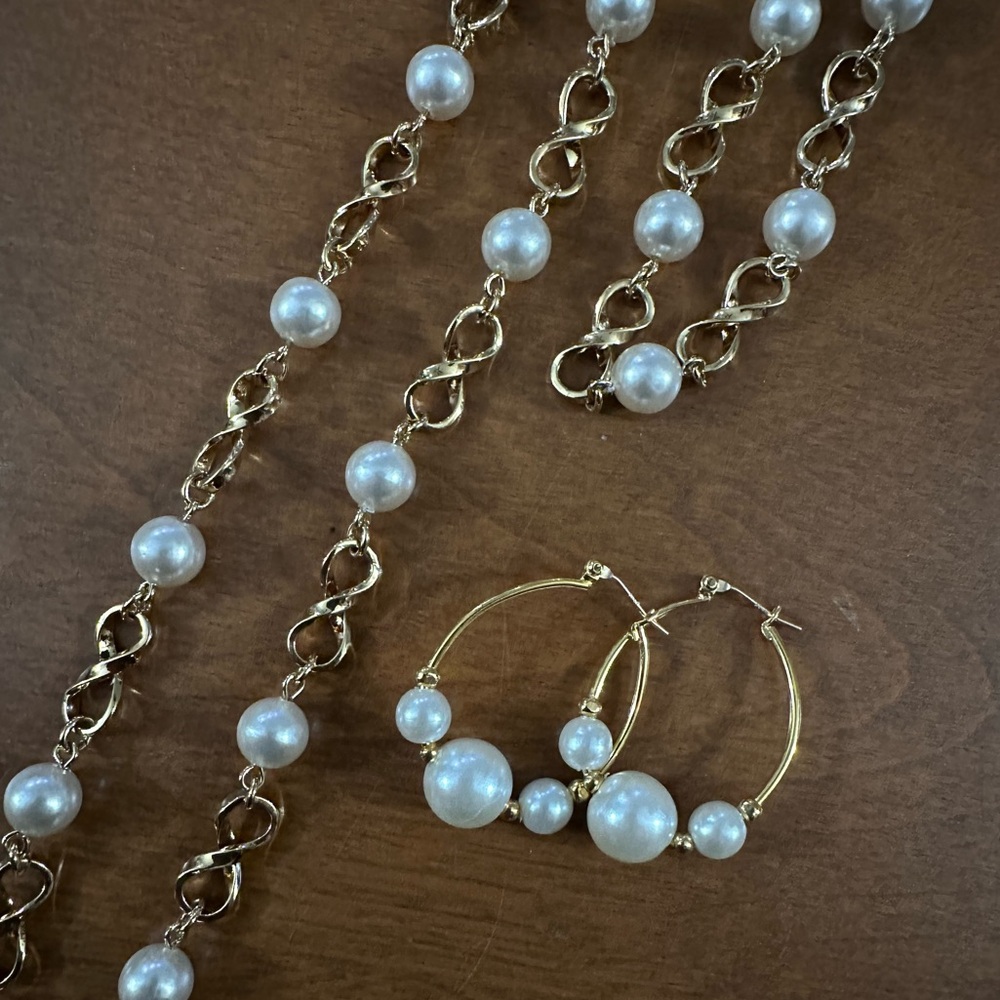 Napier Gold and White Pearl Necklace & Earring Set
